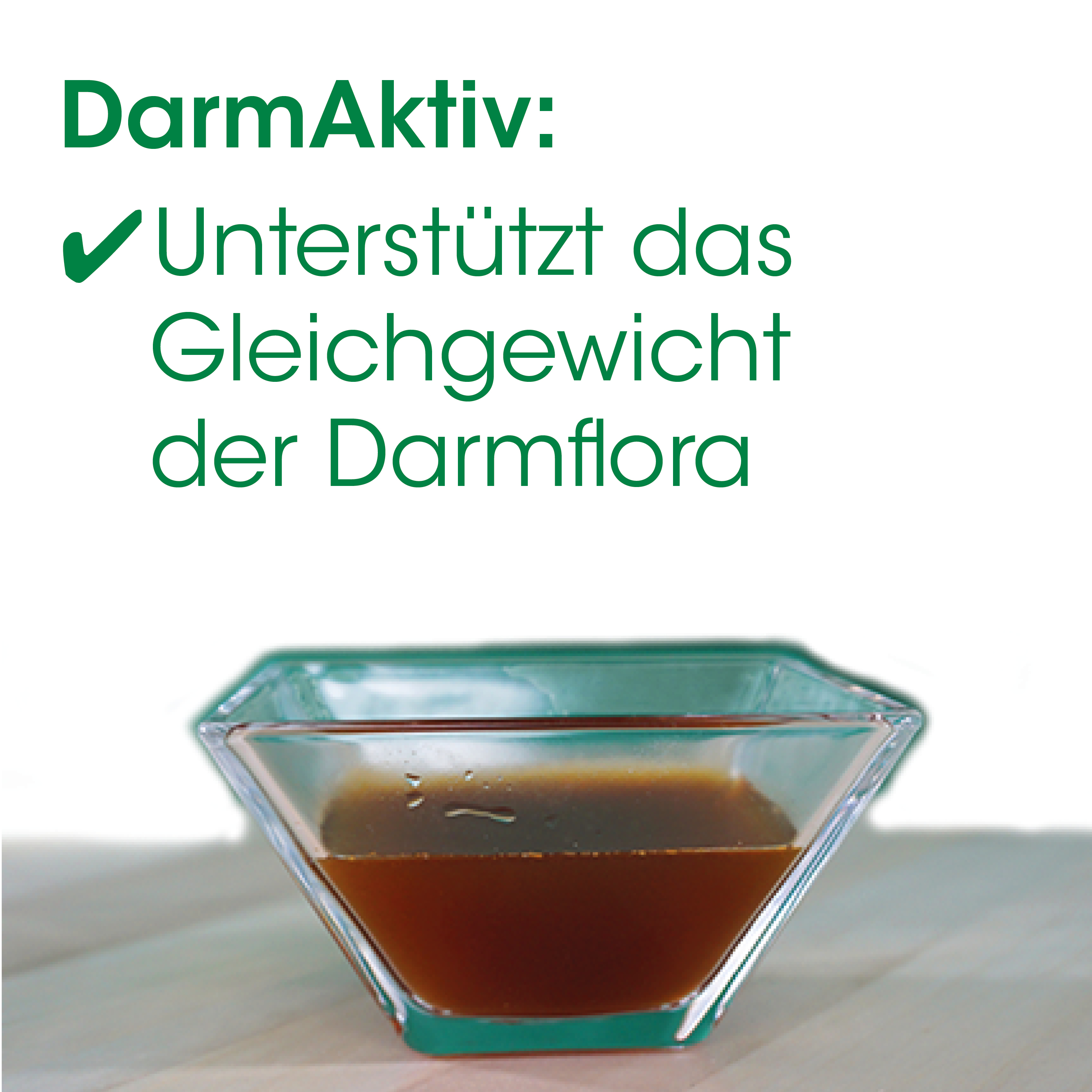 Glasbehälter, Schüssel, Bräunliche Flüssigkeit, Transparentes Glas, Quadratische Schale